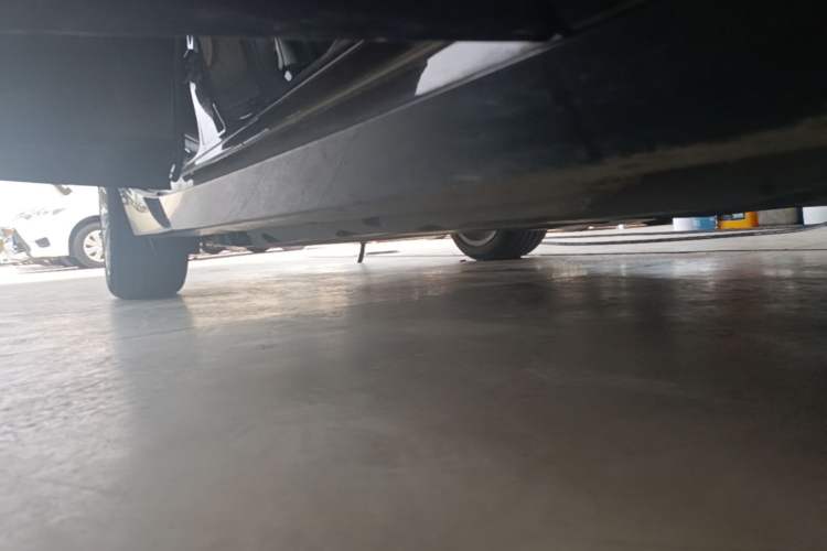 Used Cadillac CT5 2022 28T Luxury Version (Standard Edition) Right Side Sill