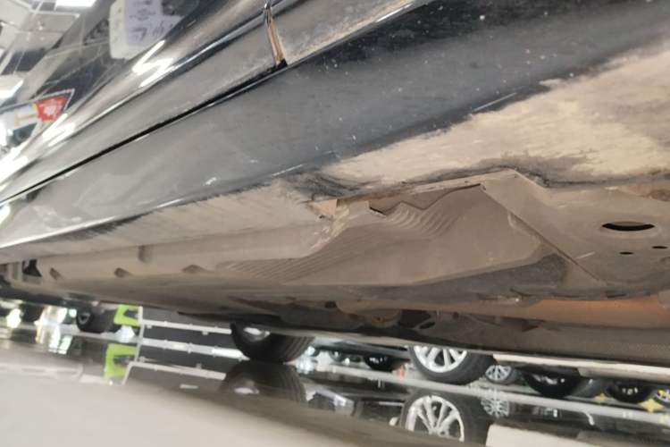 Used Cadillac CT5 2022 28T Luxury Version (Standard Edition) Right Side Sill