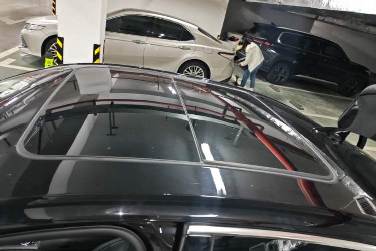 Used Cadillac CT5 2022 28T Prestige Edition Roof