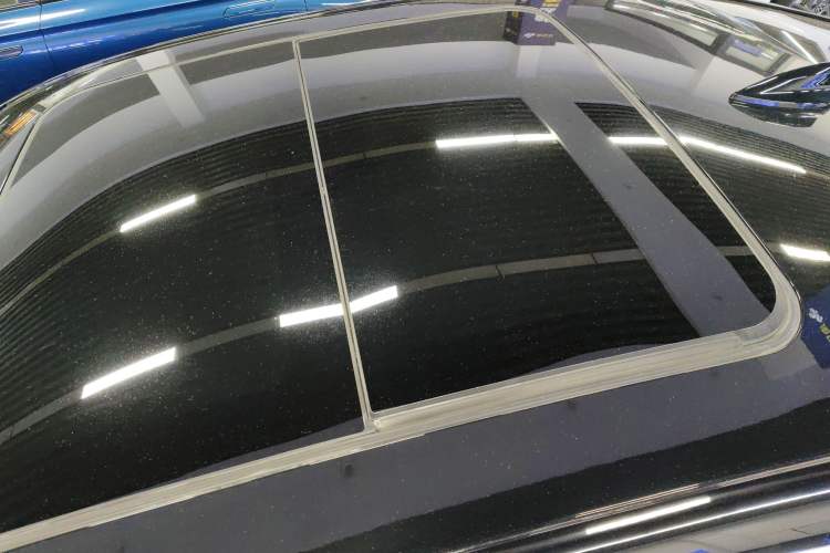 Used Cadillac CT5 2022 28T Prestige Edition Roof