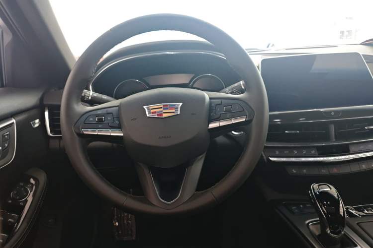 Used Cadillac CT5 2022 28T Luxury Version (Standard Edition) Steering Wheel