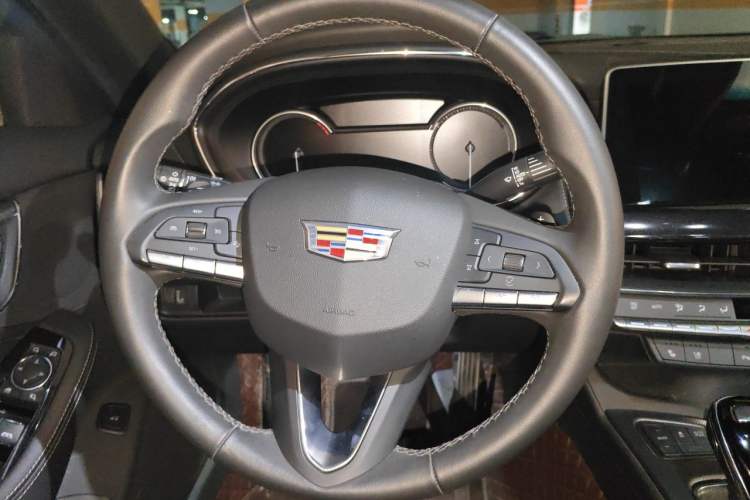 Used Cadillac CT5 2022 28T Luxury Version (Standard Edition) Steering Wheel