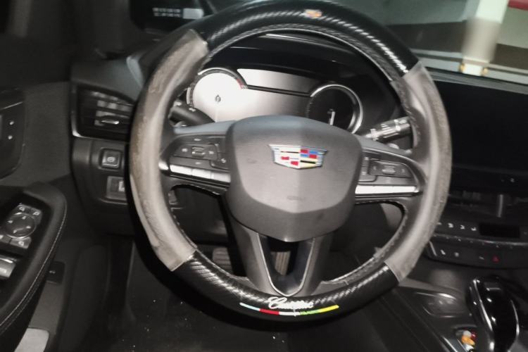 Used Cadillac CT5 2022 28T Luxury Version (Standard Edition) Steering Wheel