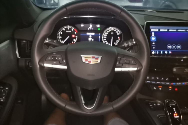 Used Cadillac CT5 2022 28T Luxury Version (Standard Edition) Steering Wheel