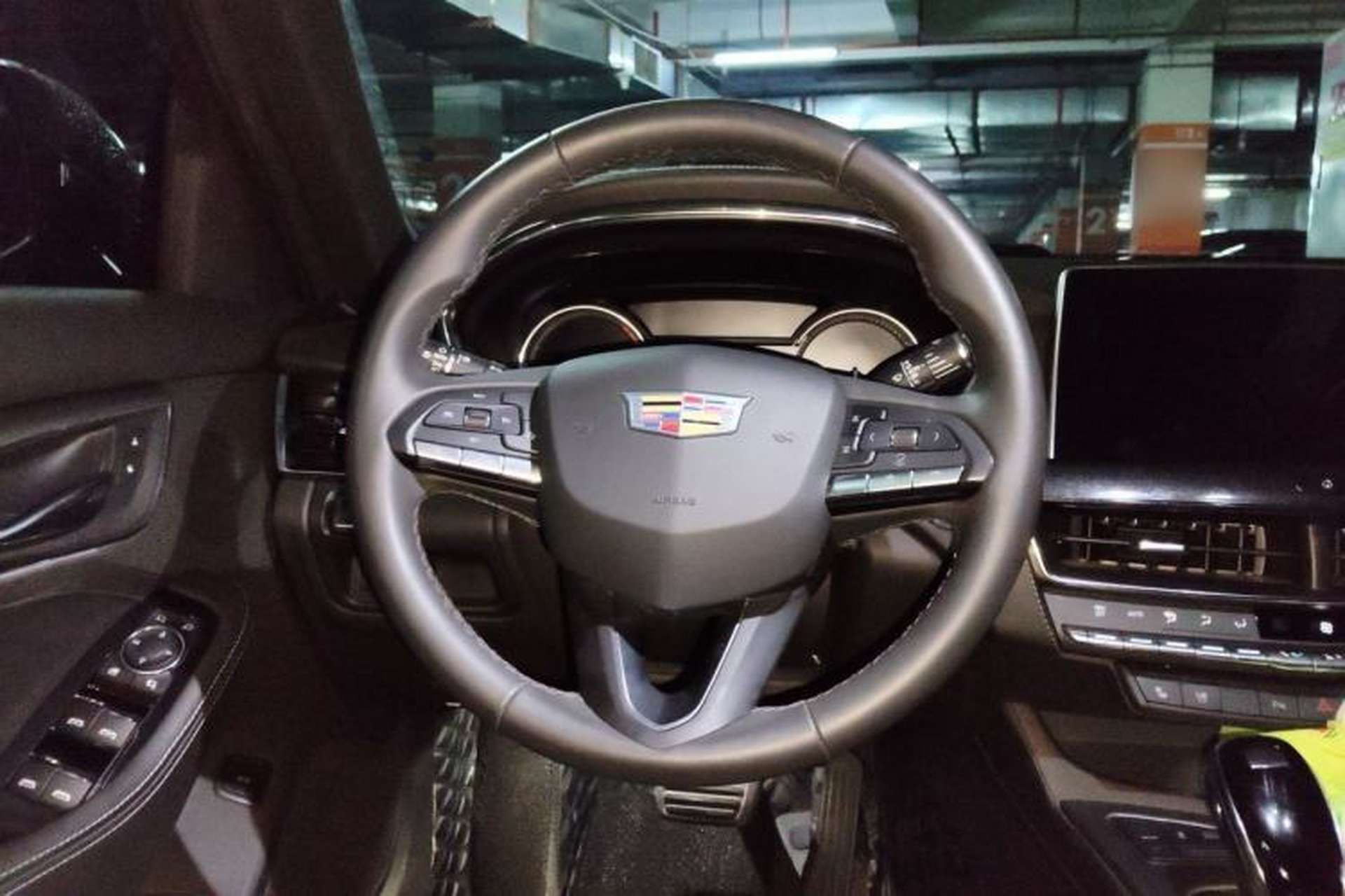 Used Cadillac CT5 2022 28T Luxury Version (Standard Edition) Steering Wheel