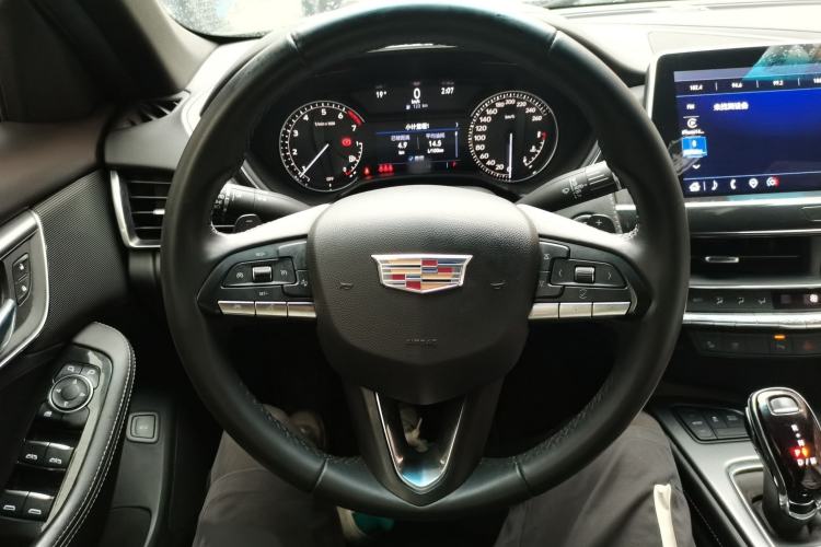 Used Cadillac CT5 2022 28T Luxury Version (Standard Edition) Steering Wheel