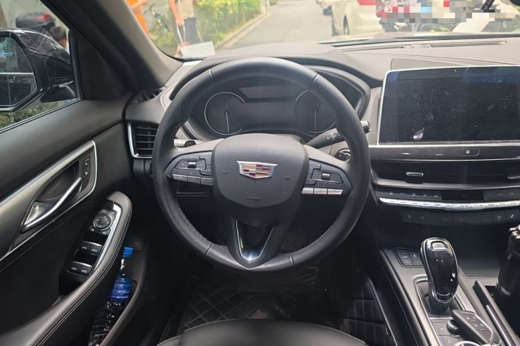 Used Cadillac CT5 2022 28T Luxury Version (Standard Edition) Steering Wheel