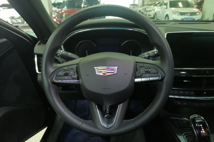 Used Cadillac CT5 2022 28T Luxury Version (Standard Edition) Steering Wheel