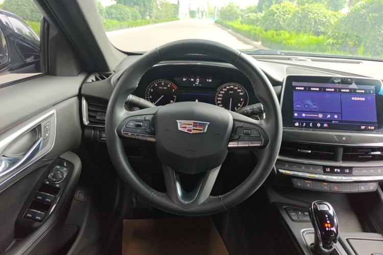 Used Cadillac CT5 2022 28T Luxury Version (Standard Edition) Steering Wheel
