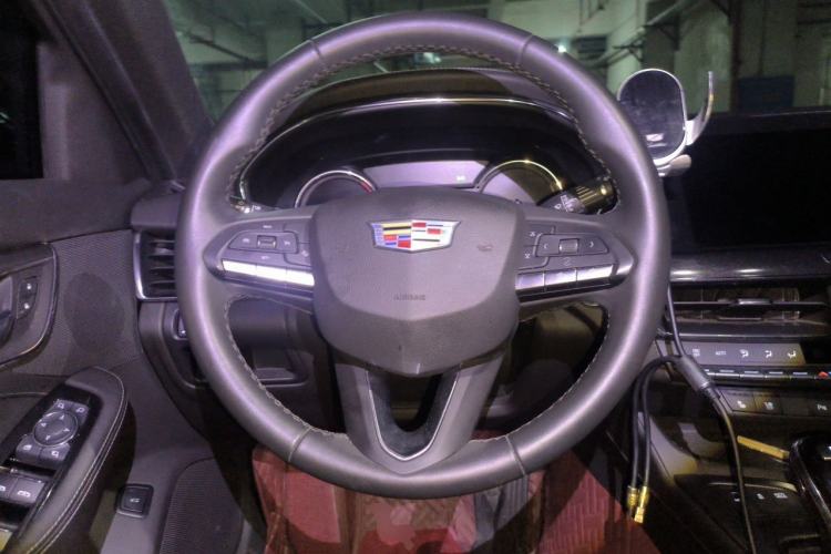 Used Cadillac CT5 2022 28T Luxury Version (Standard Edition) Steering Wheel