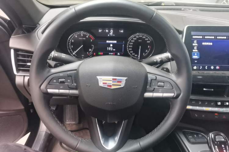 Used Cadillac CT5 2022 28T Luxury Version (Standard Edition) Steering Wheel