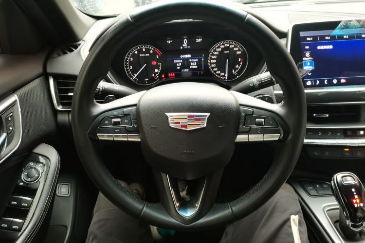 Used Cadillac CT5 2022 28T Luxury Version (Standard Edition) Steering Wheel