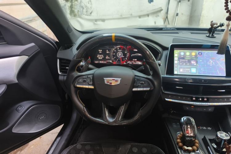 Used Cadillac CT5 2022 28T Prestige Edition Steering Wheel