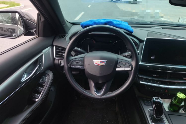 Used Cadillac CT5 2022 28T Luxury Version (Standard Edition) Steering Wheel