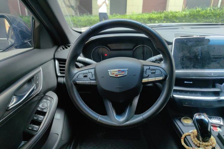 Used Cadillac CT5 2022 28T Luxury Version (Standard Edition) Steering Wheel