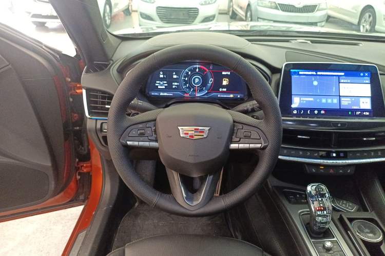 Used Cadillac CT5 2022 28T Prestige Edition Steering Wheel