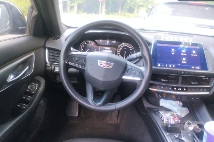 Used Cadillac CT5 2022 28T Luxury Version (Standard Edition) Steering Wheel