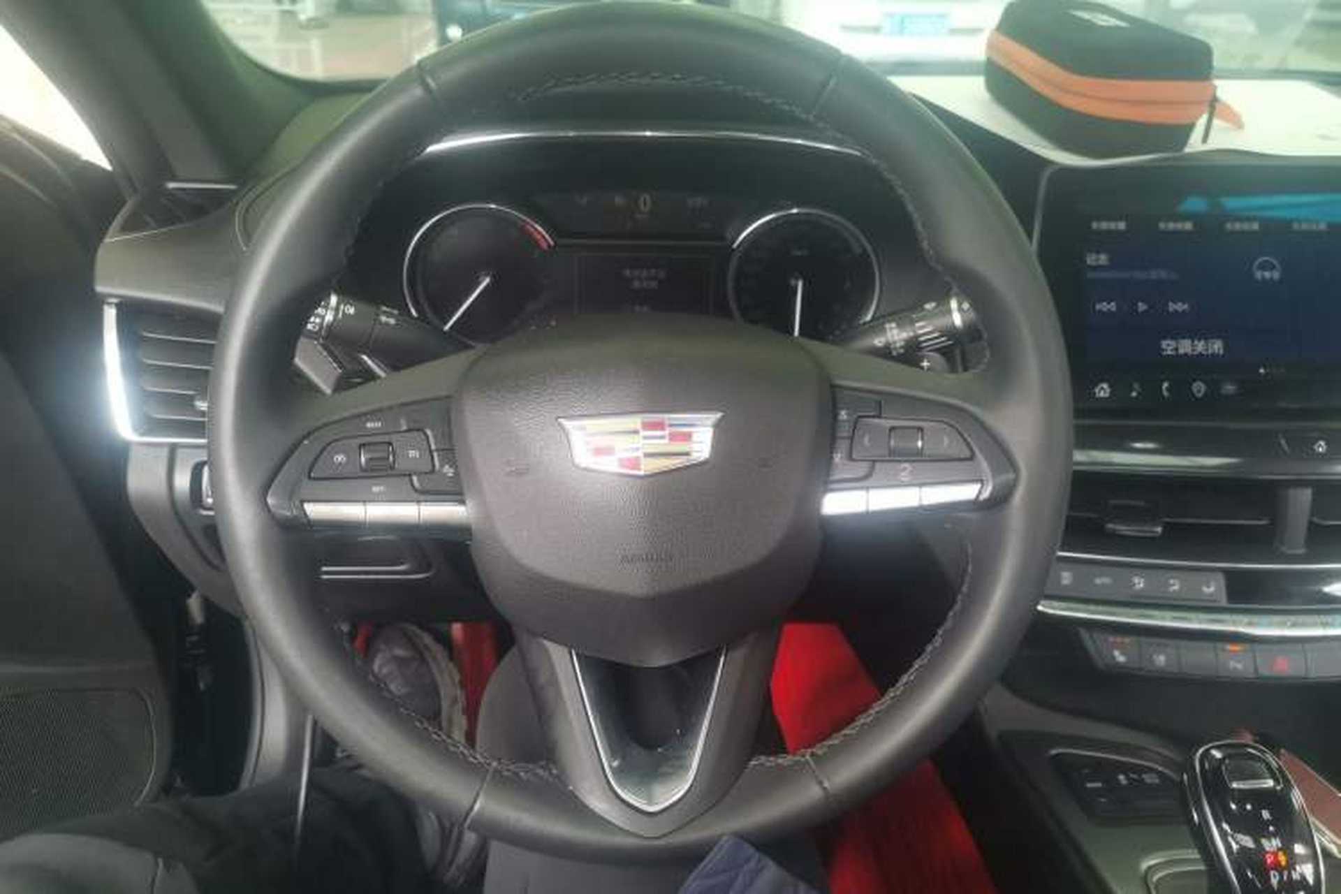 Used Cadillac CT5 2022 28T Luxury Version (Standard Edition) Steering Wheel