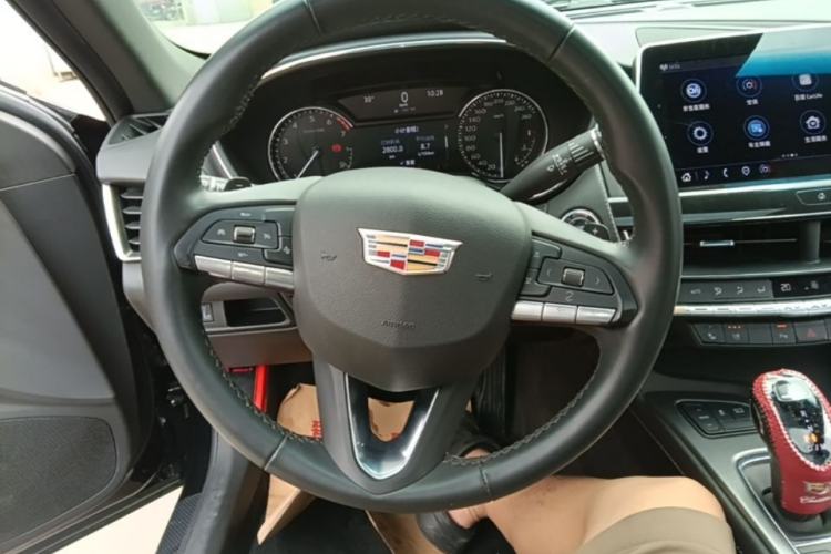Used Cadillac CT5 2022 28T Luxury Version (Standard Edition) Steering Wheel