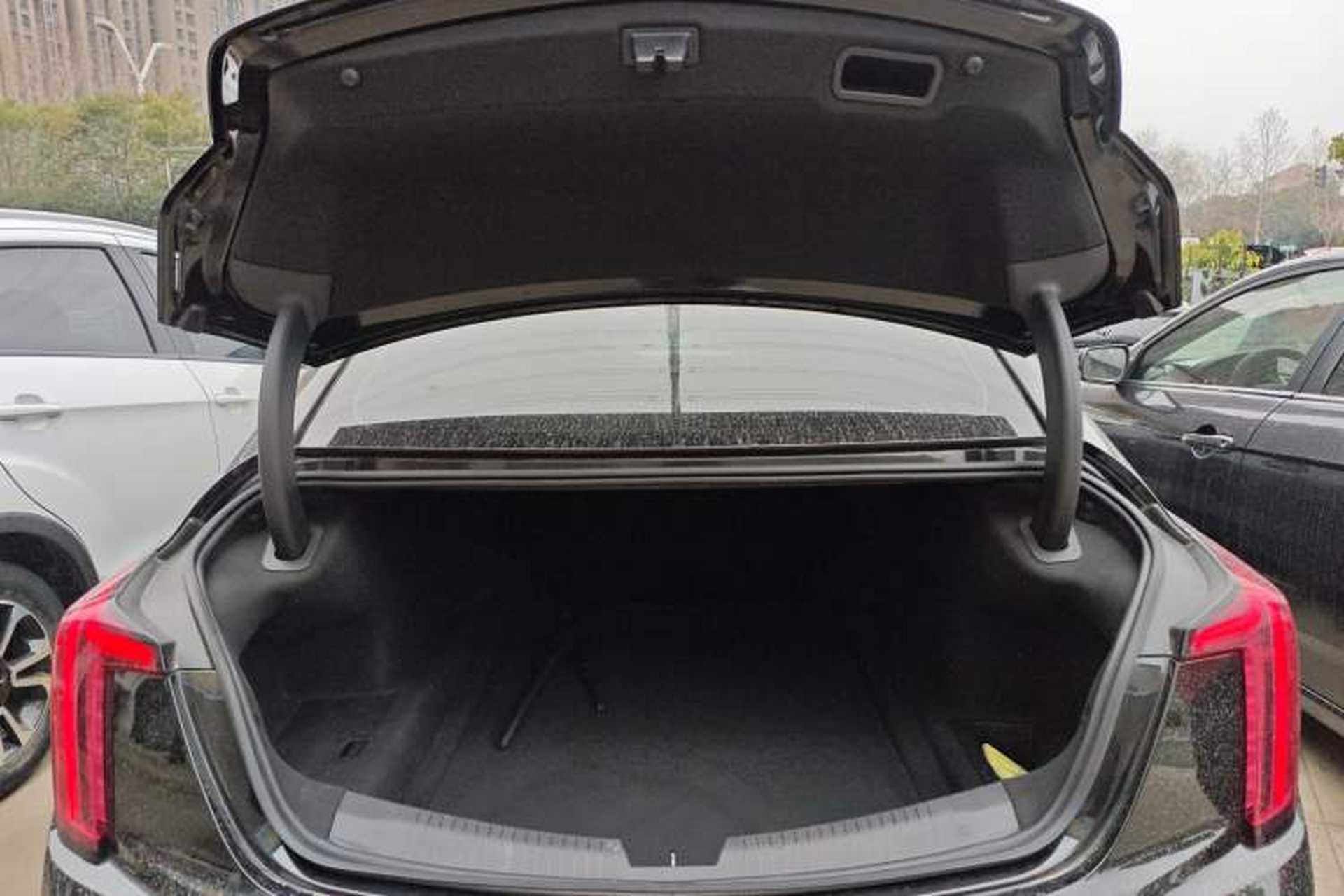 Used Cadillac CT5 2022 28T Fashion Edition Trunk
