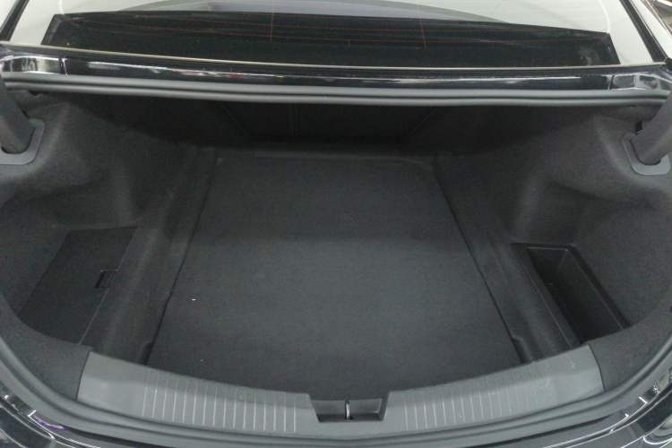 Used Cadillac CT5 2022 28T Luxury Version (Standard Edition) Trunk