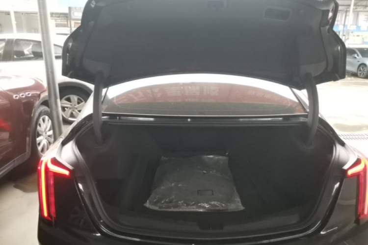 Used Cadillac CT5 2022 28T Luxury Version (Standard Edition) Trunk