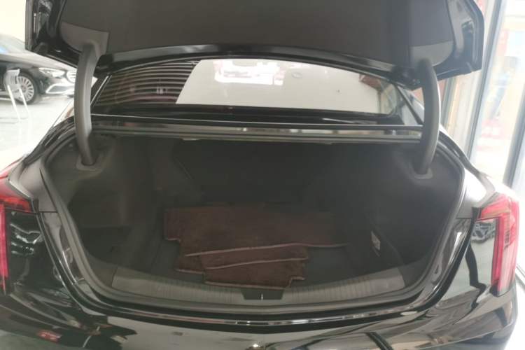 Used Cadillac CT5 2022 28T Luxury Edition Trunk