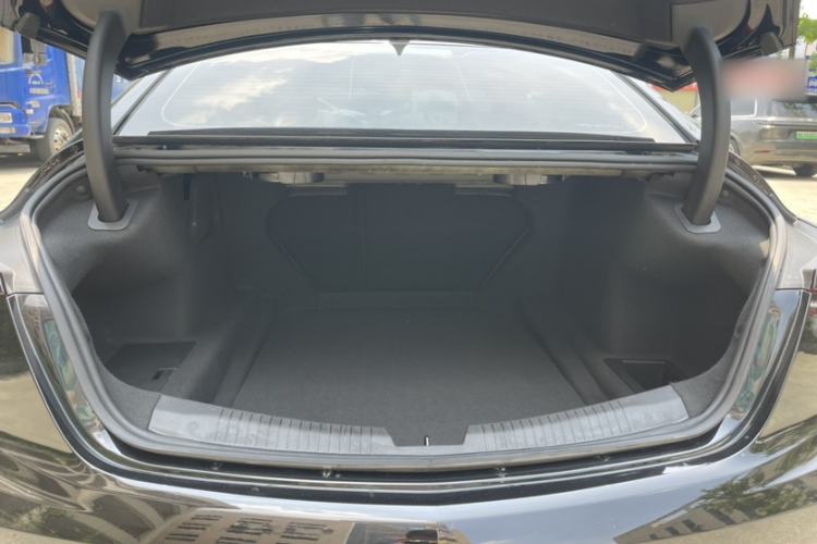 Used Cadillac CT5 2022 28T Luxury Version (Standard Edition) Trunk