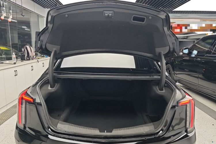Used Cadillac CT5 2022 28T Luxury Edition Trunk