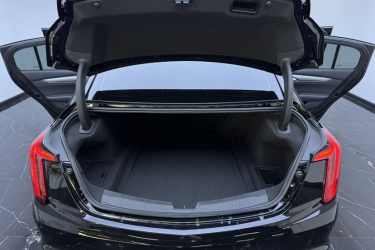 Used Cadillac CT5 2022 28T Prestige Edition Trunk