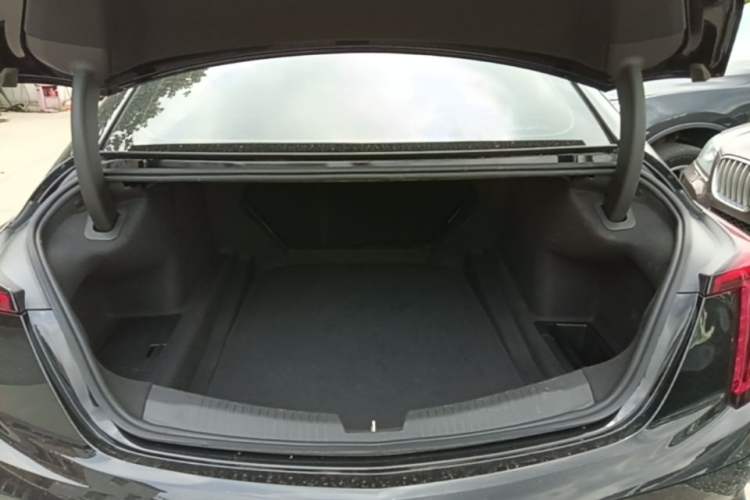 Used Cadillac CT5 2022 28T Luxury Version (Standard Edition) Trunk