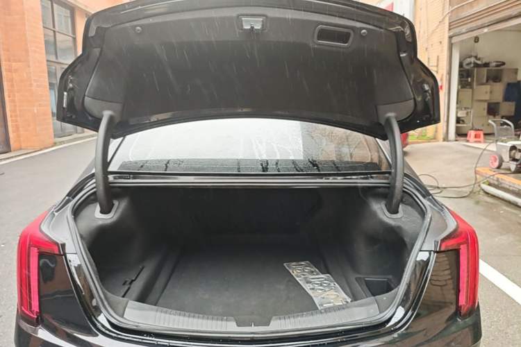 Used Cadillac CT5 2022 28T Luxury Version (Standard Edition) Trunk