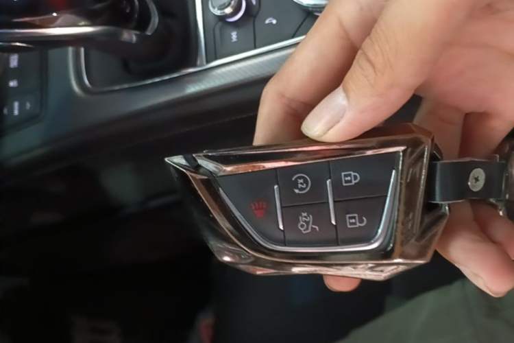 Used Cadillac CT5 2022 28T Luxury Edition Vehicle Key