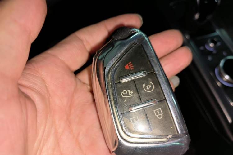 Used Cadillac CT5 2022 28T Luxury Edition Vehicle Key