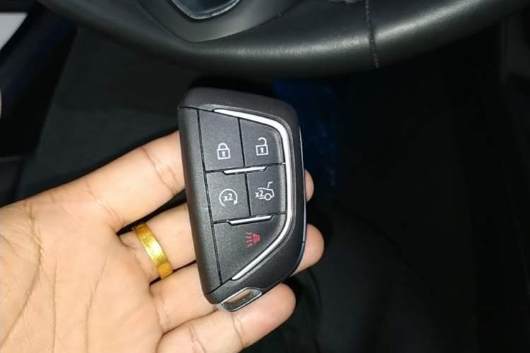 Used Cadillac CT5 2022 28T Prestige Edition Vehicle Key