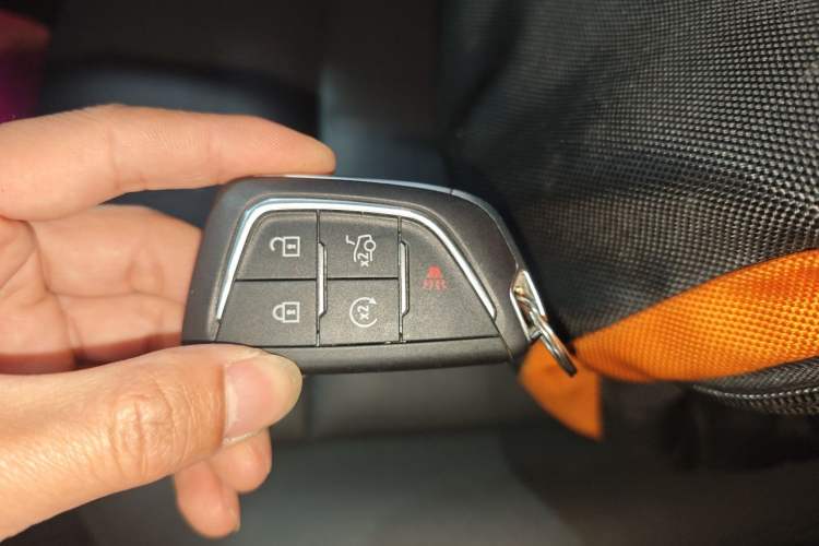 Used Cadillac CT5 2022 28T Luxury Edition Vehicle Key