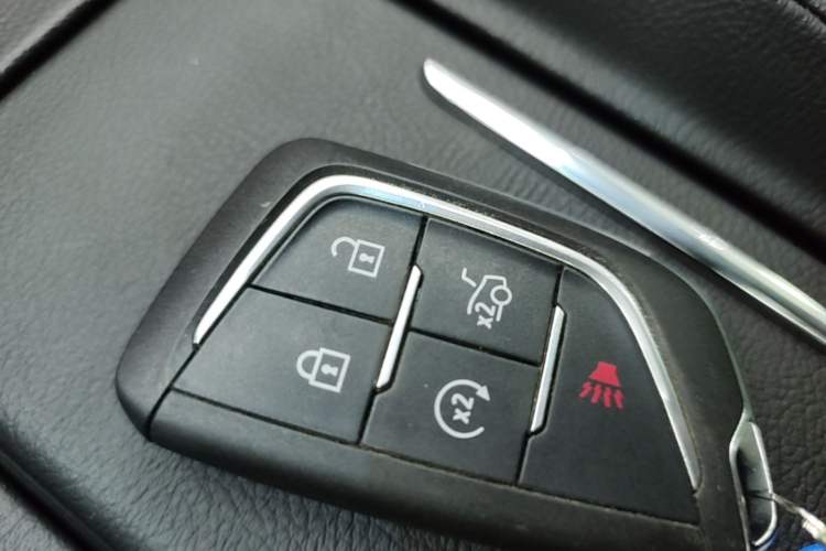 Used Cadillac CT5 2022 28T Luxury Edition Vehicle Key
