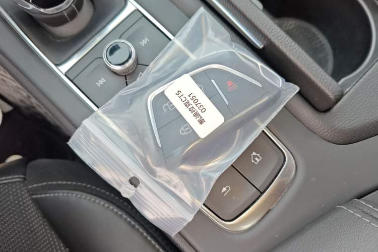 Used Cadillac CT5 2022 28T Fashion Edition Vehicle Key