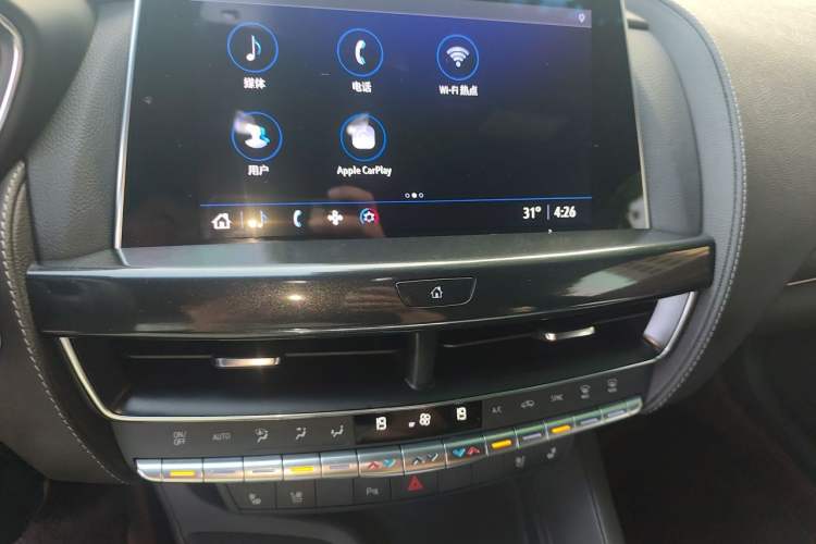 Used Cadillac CT5 2022 28T Luxury Edition Audio And AC Panel