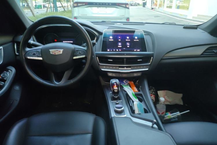 Used Cadillac CT5 2022 28T Luxury Version (Standard Edition) Center Console