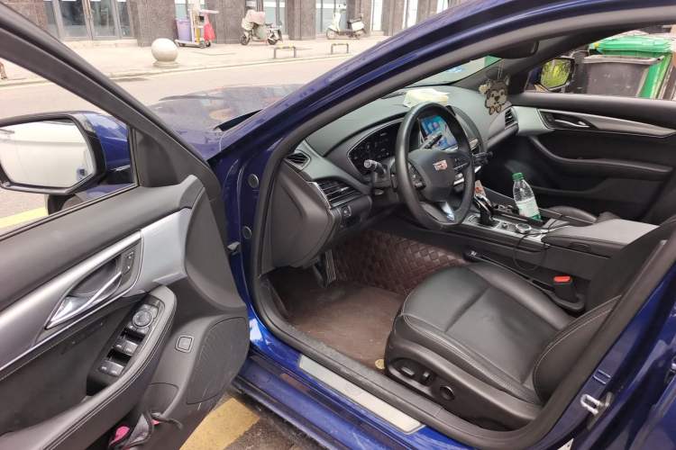 Used Cadillac CT5 2022 28T Prestige Edition Driver Seat