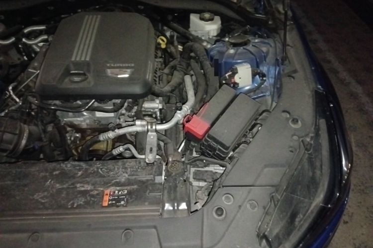 Used Cadillac CT5 2022 28T Luxury Version (Standard Edition) Engine Bay Left