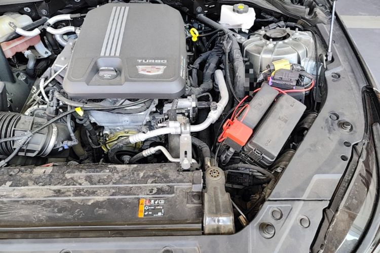 Used Cadillac CT5 2022 28T Luxury Version (Standard Edition) Engine Bay Left