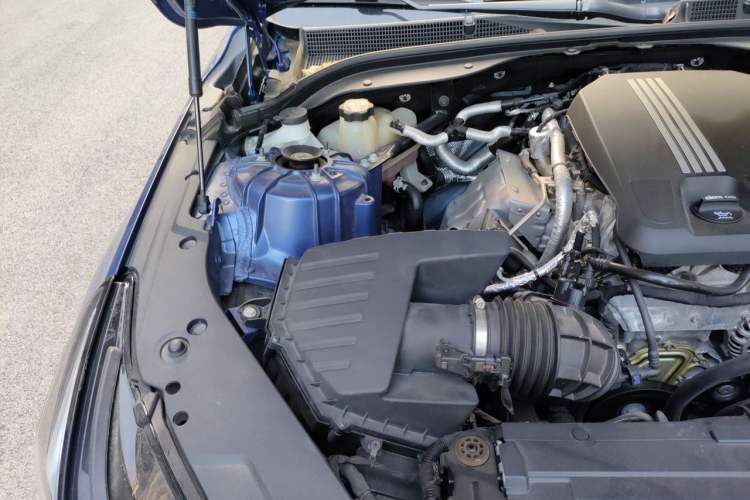 Used Cadillac CT5 2022 28T Luxury Version (Standard Edition) Engine Bay Right