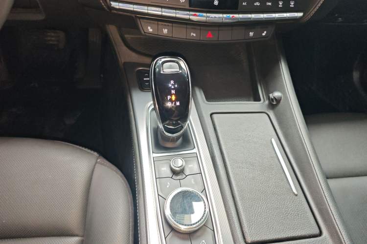 Used Cadillac CT5 2022 28T Luxury Version (Standard Edition) Gear Lever