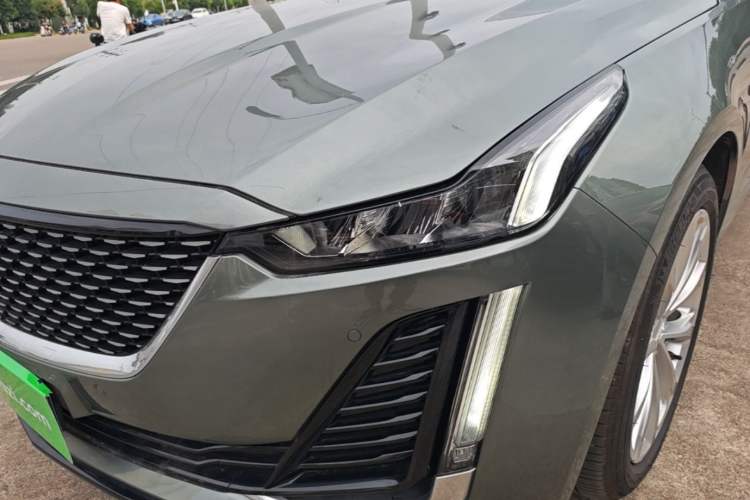 Used Cadillac CT5 2022 28T Luxury Edition Left Front Headlight