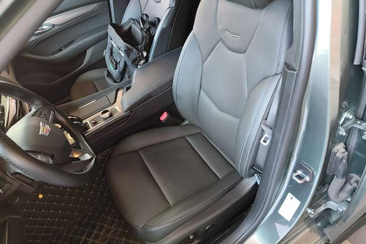 Used Cadillac CT5 2022 28T Luxury Version (Standard Edition) Left Front Seat