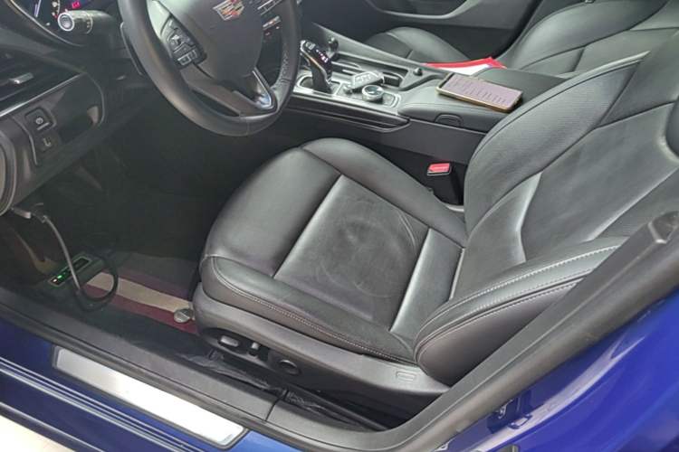 Used Cadillac CT5 2022 28T Luxury Version (Standard Edition) Left Front Seat