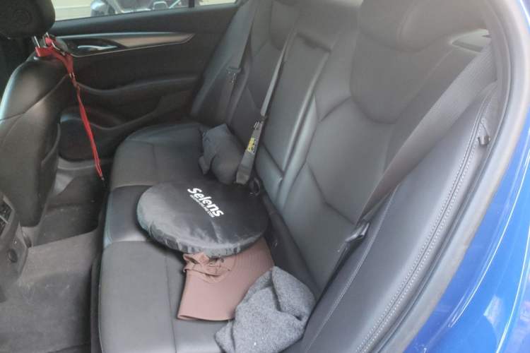 Used Cadillac CT5 2022 28T Luxury Version (Standard Edition) Left Rear Seat