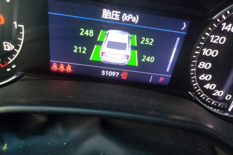 Used Cadillac CT5 2022 28T Luxury Version (Standard Edition) Odometer Close Up